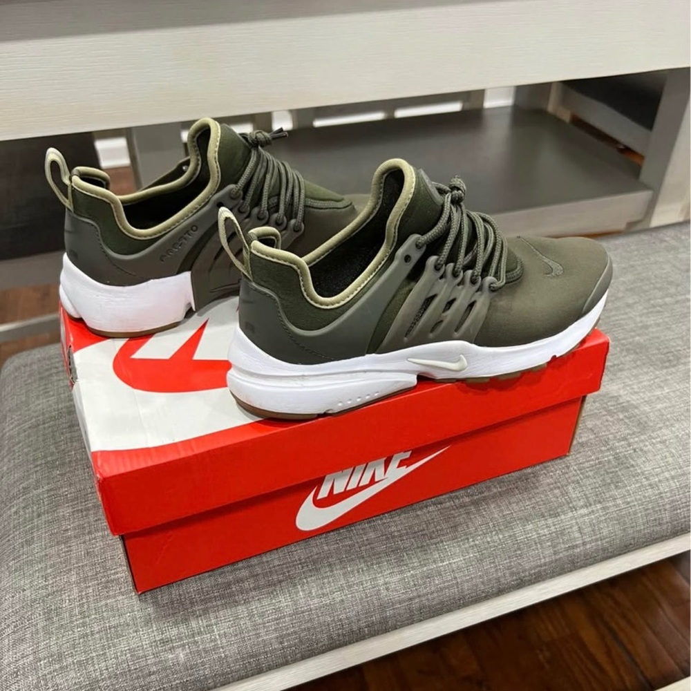 Women’s Nike Air Presto Cargo Khaki Olive Green